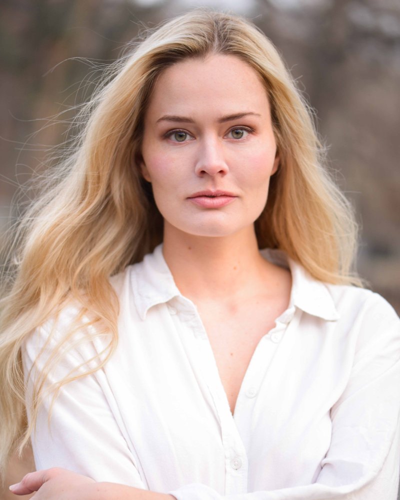 Lara Goldie