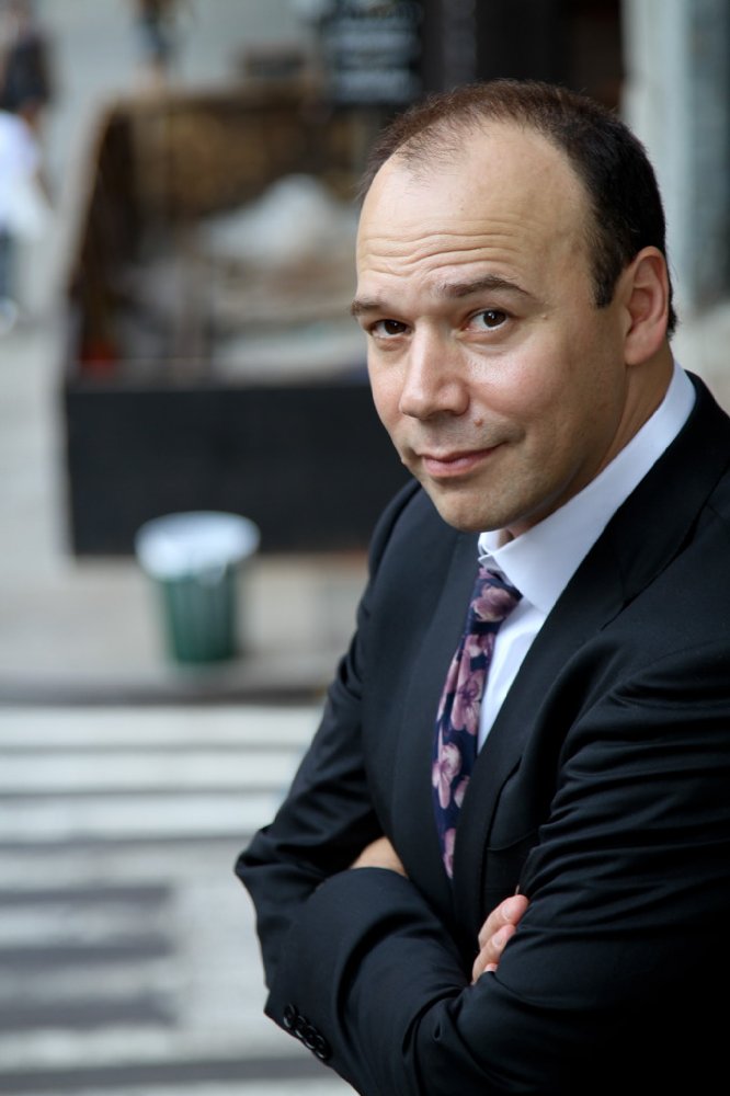 Danny Burstein