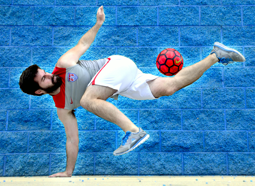 Brett Easton