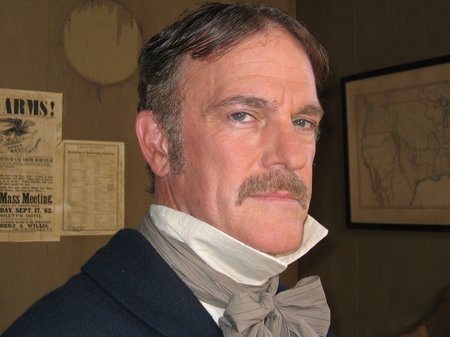 Bruce McKinnon