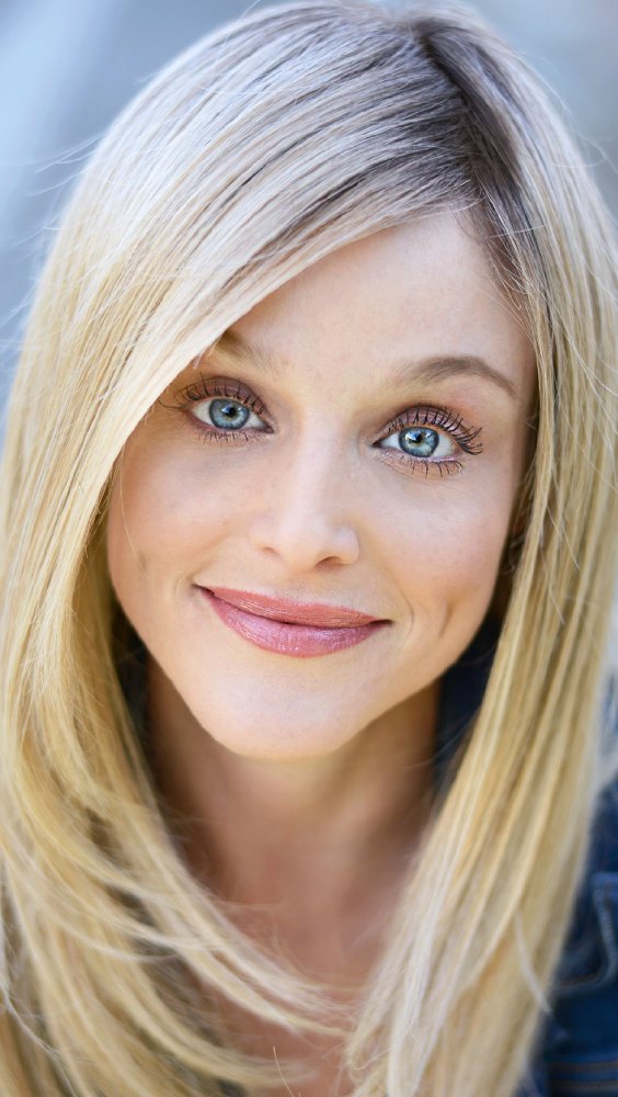 Dana Daurey