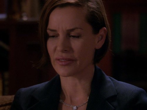 Embeth Davidtz