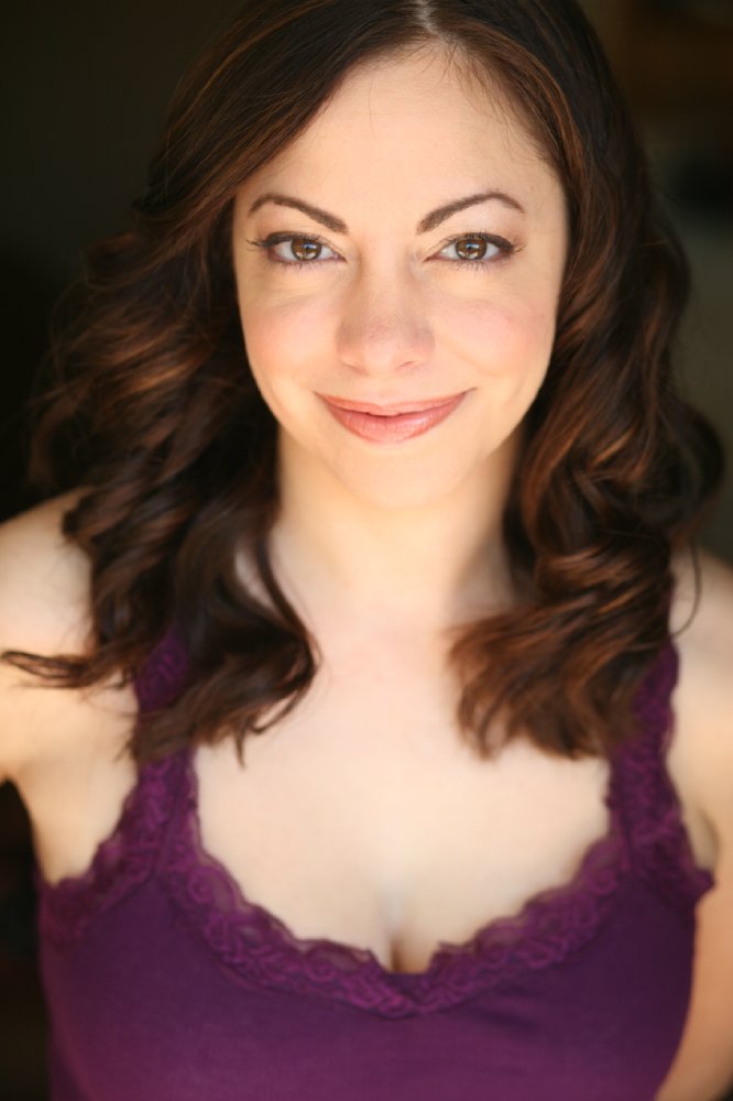 Angela Sauer