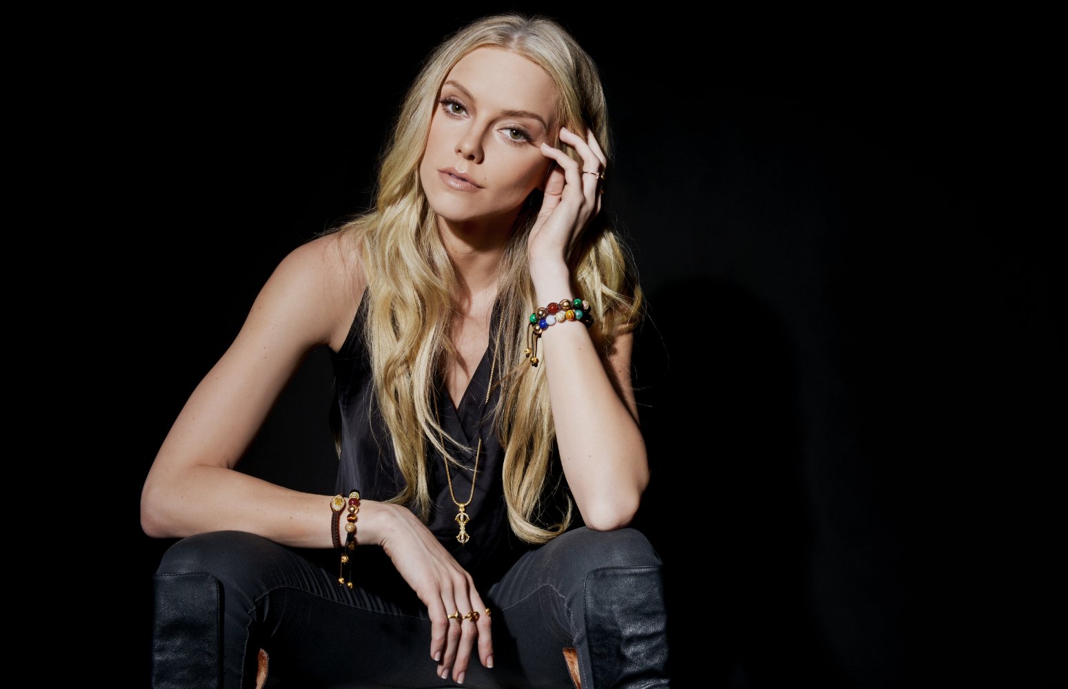 Elle Evans