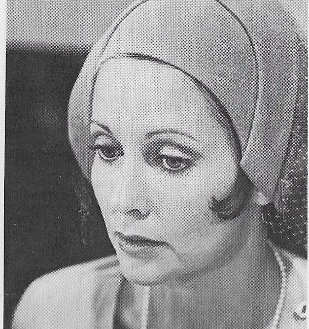Anjanette Comer