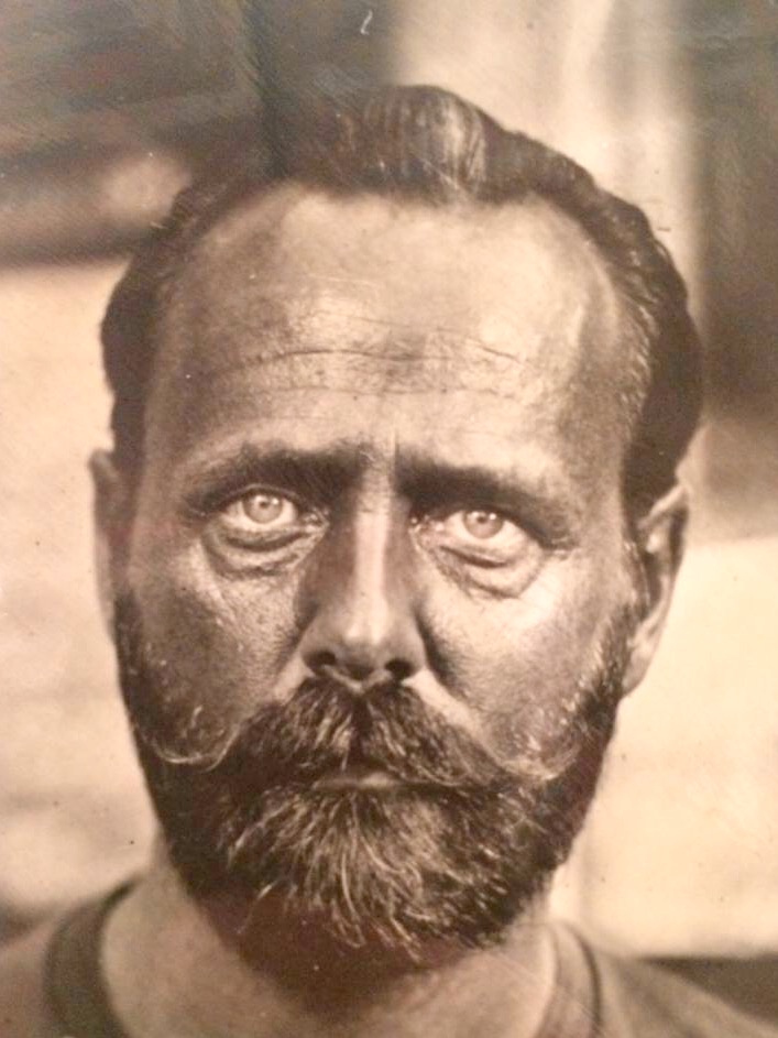 Joel McNichol