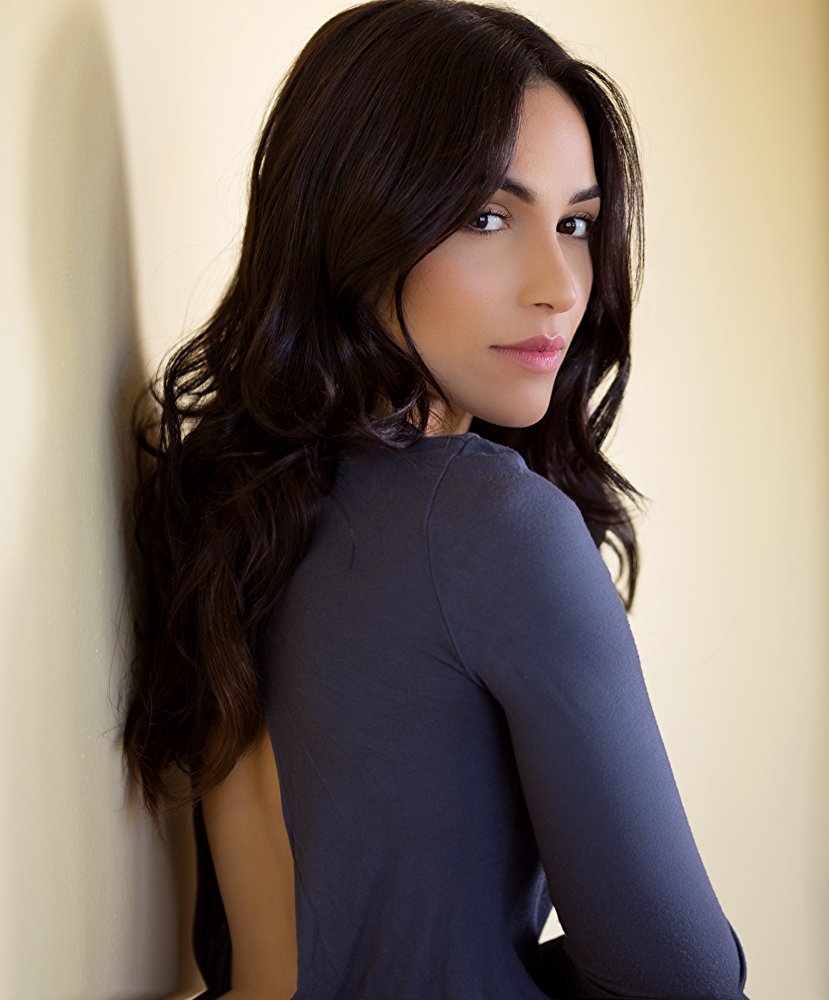 Ana Isabelle