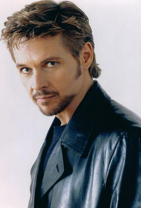 Stephen Nichols