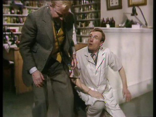 Robert Hardy