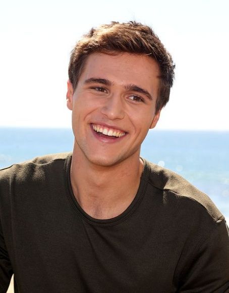 Cameron Moulène