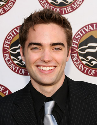 Drew Tyler Bell