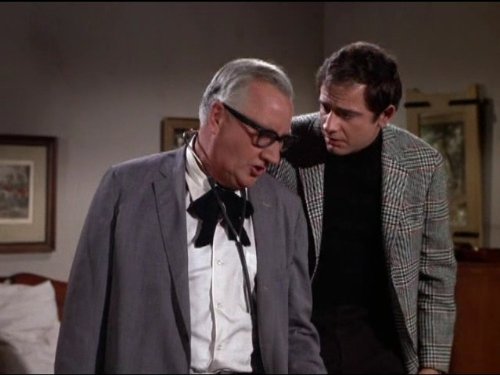 Edward Andrews