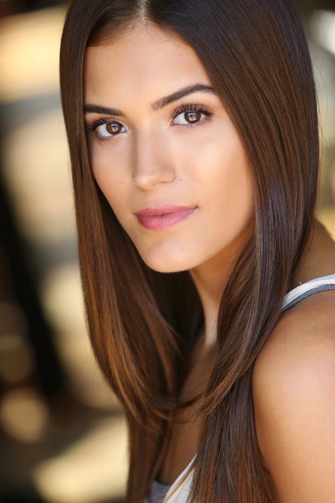 Alexandra Scott