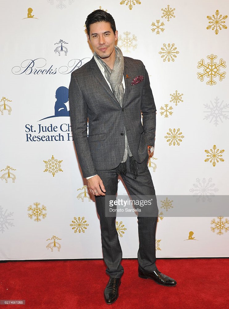 Lewis Tan