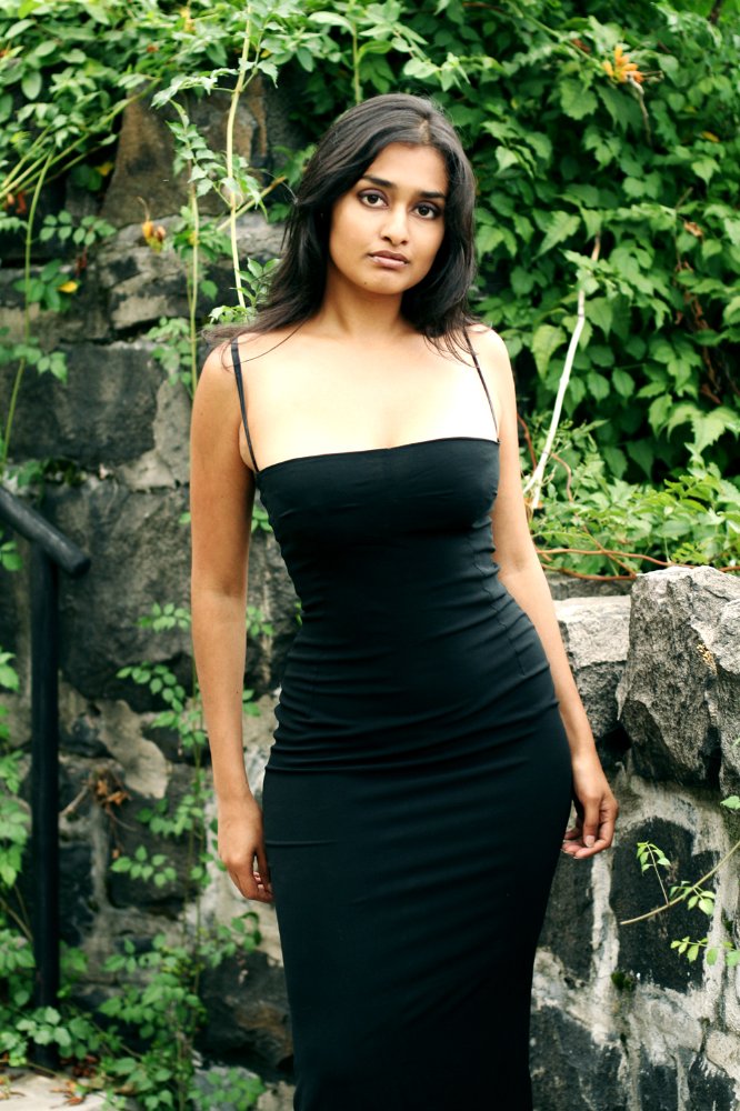 Chriselle Almeida