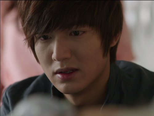 Min-ho Lee