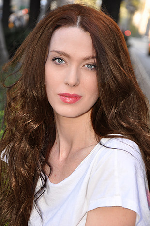 Holly Zuelle