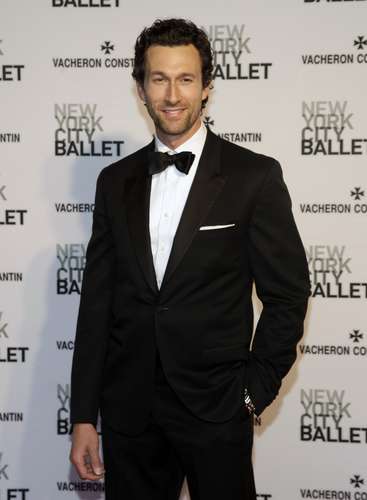 Aaron Lazar