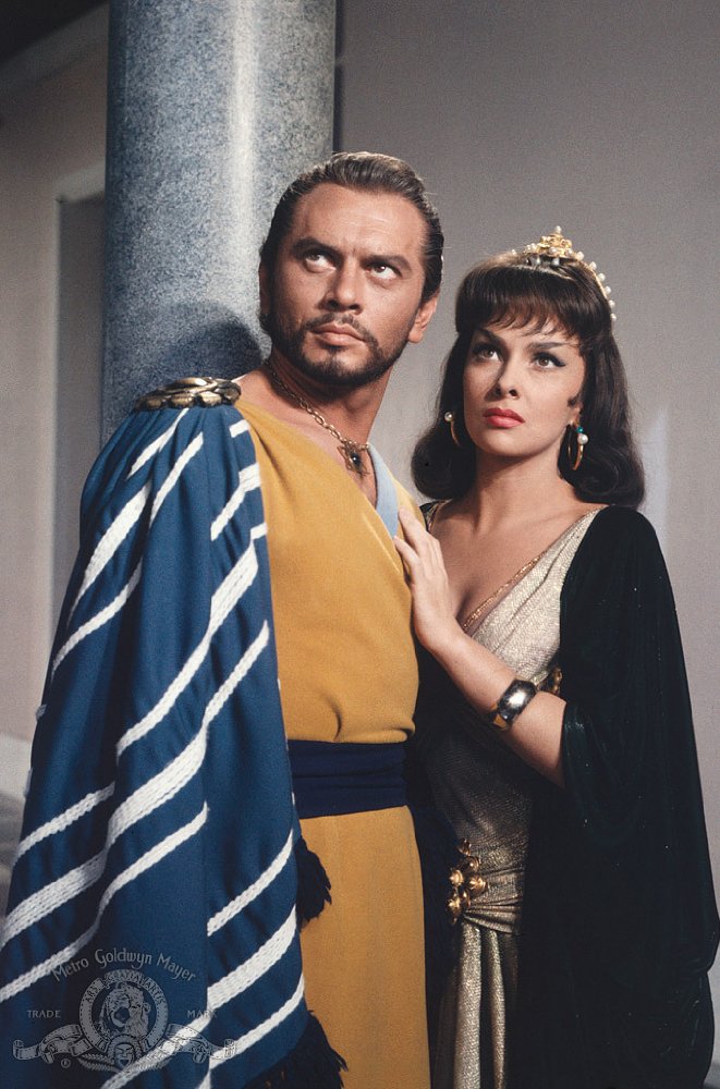 Gina Lollobrigida