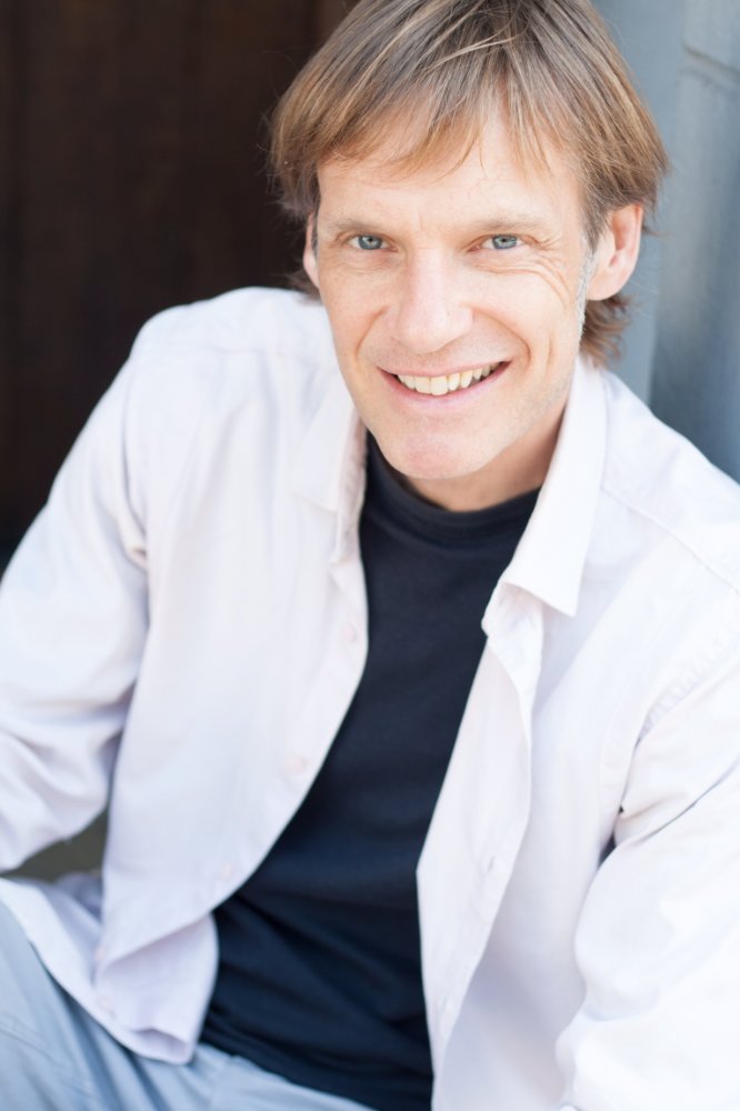 Alistair Steel