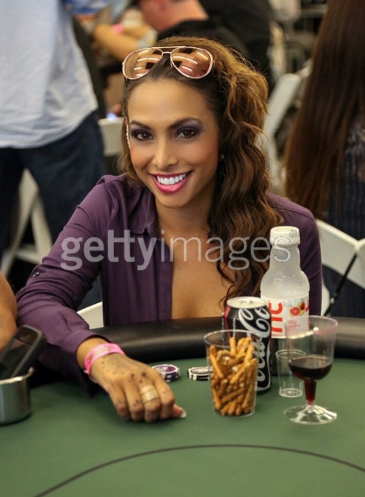 Nadia Dawn