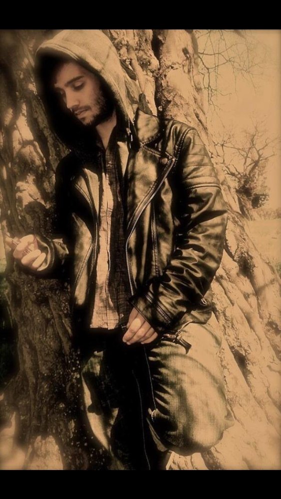 Adam Lezemore