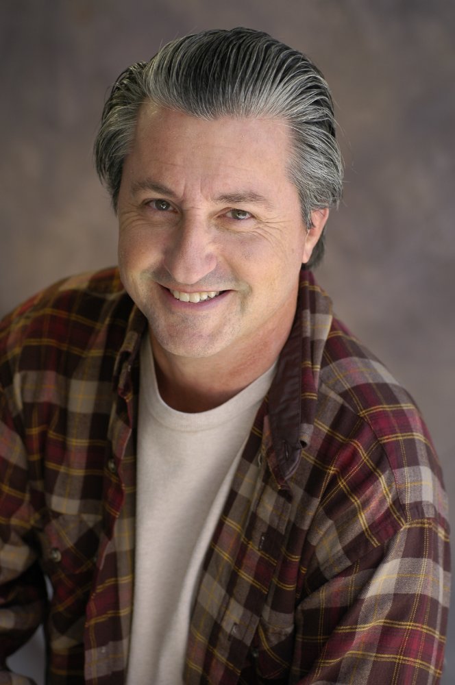 Keith MacKechnie