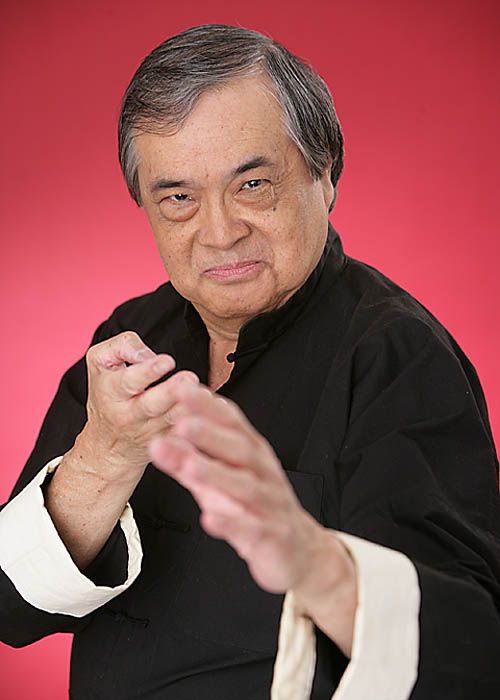 Roger Lowe