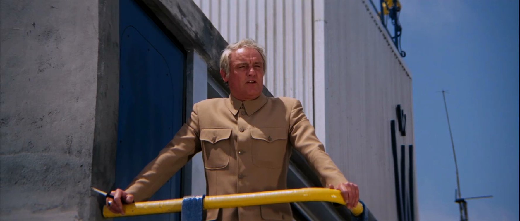 Charles Gray