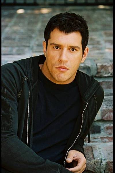 Steven Moreti