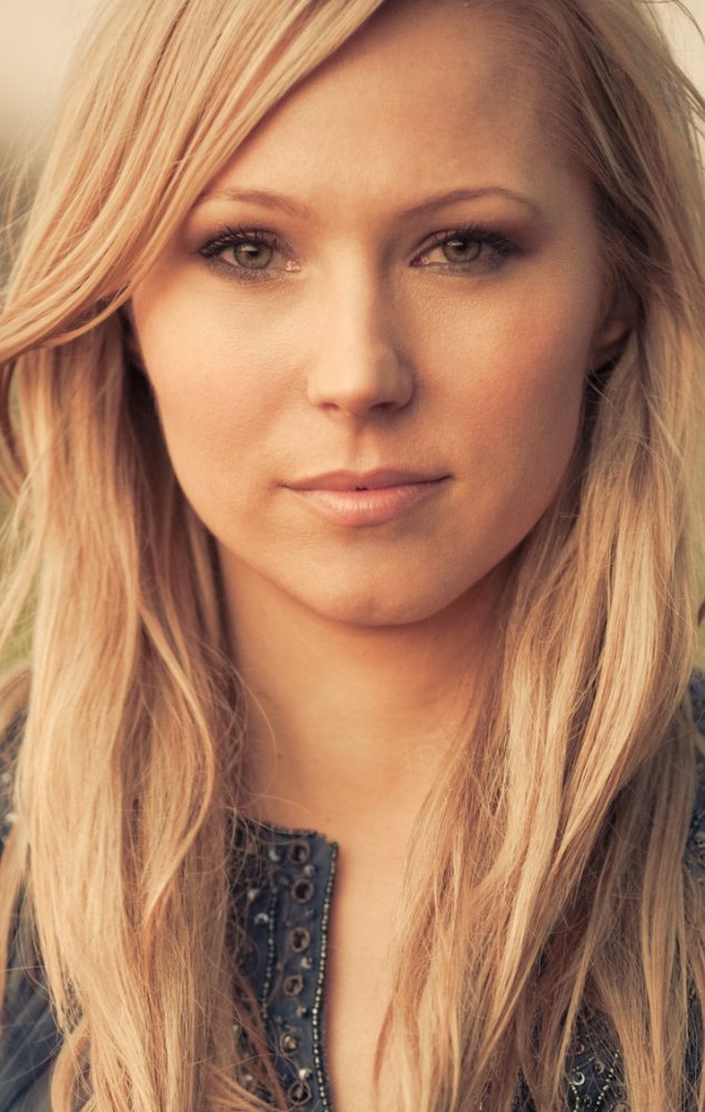 Sara Sanderson