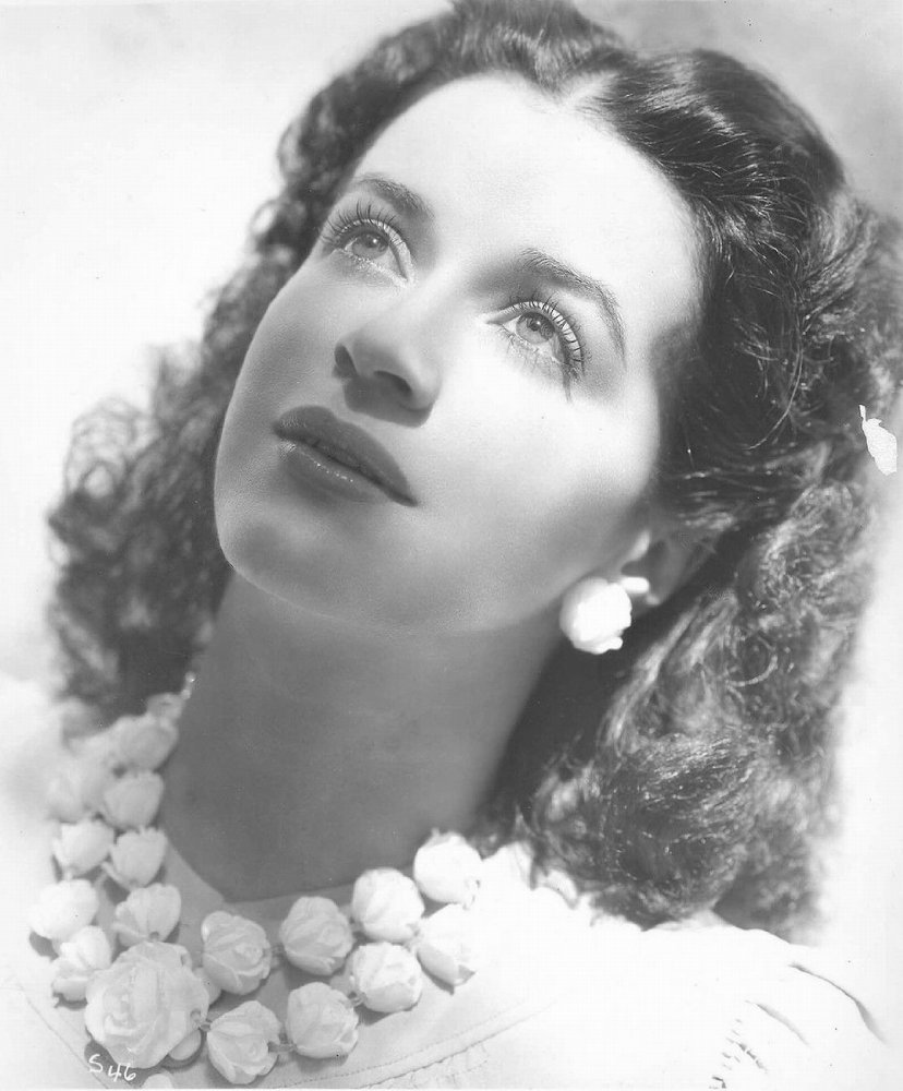 Rosemary DeCamp