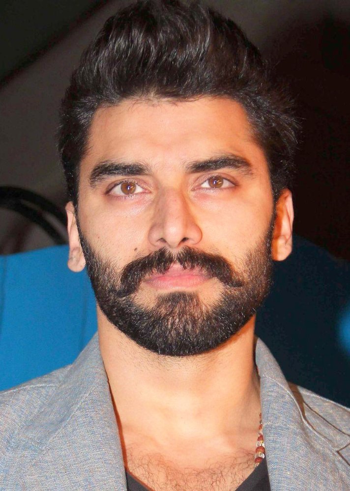 Nikitin Dheer