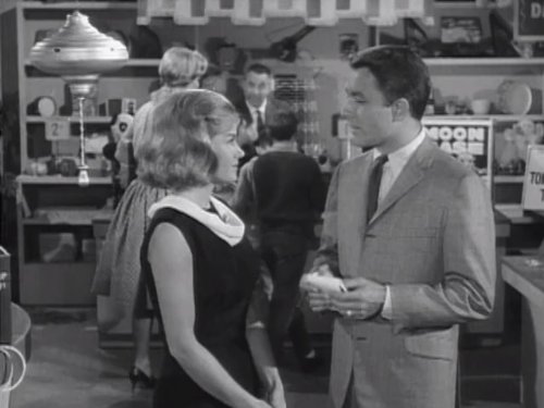 Sharon Farrell