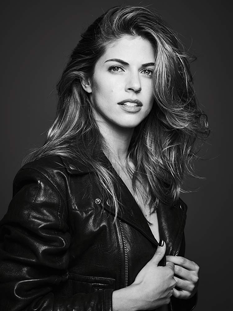 Stephanie Cayo