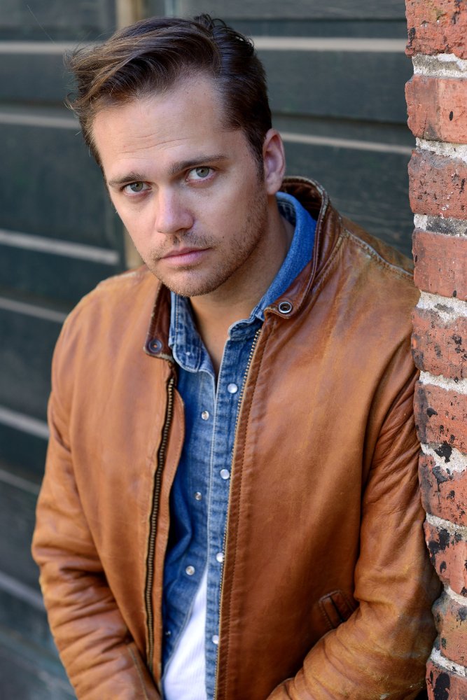 Lane Compton
