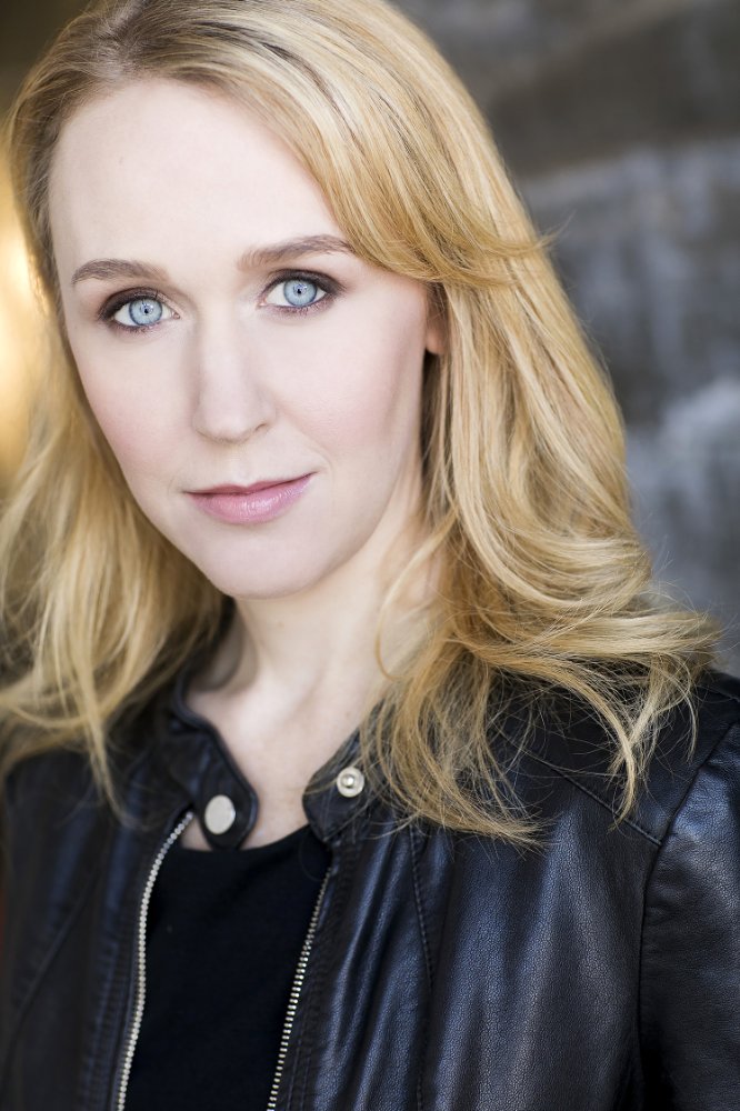 Allison Lobel