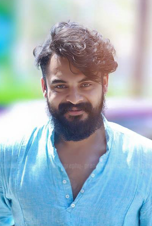 Tovino Thomas