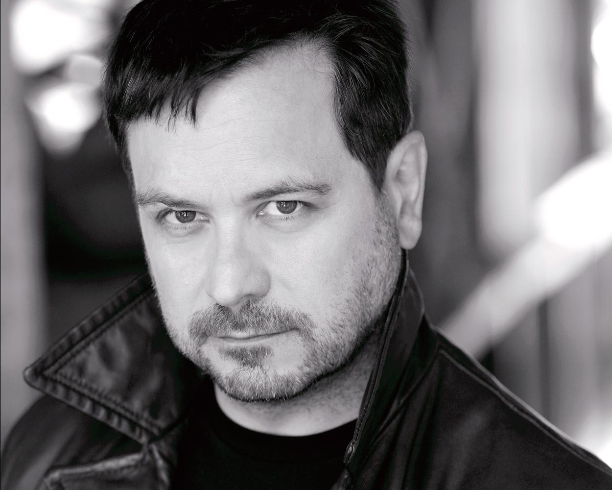 Todd Thomas Dark