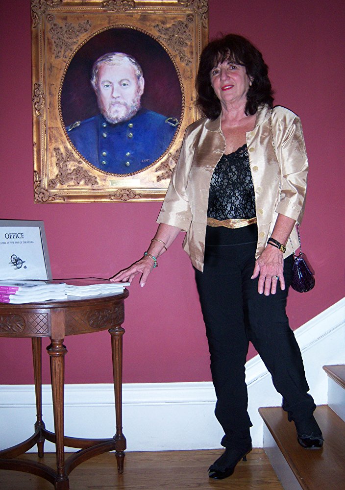 Elaine Victoria Grey