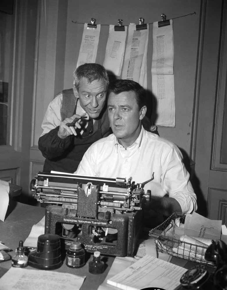 Robert Sterling