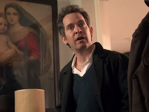 Tom Hollander