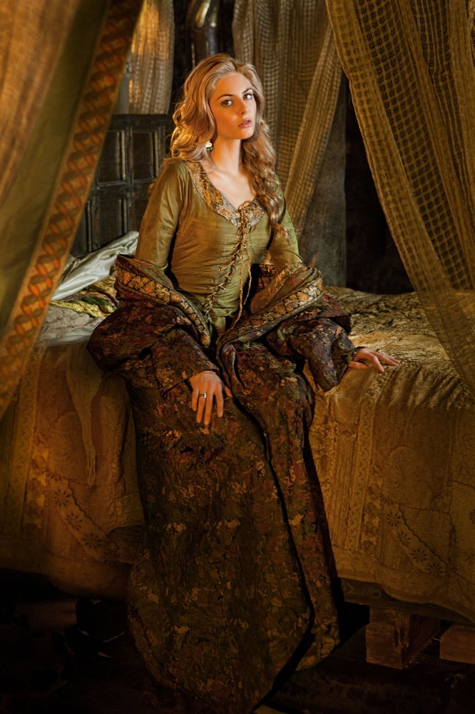 Tamsin Egerton