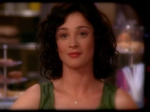 Moira Kelly