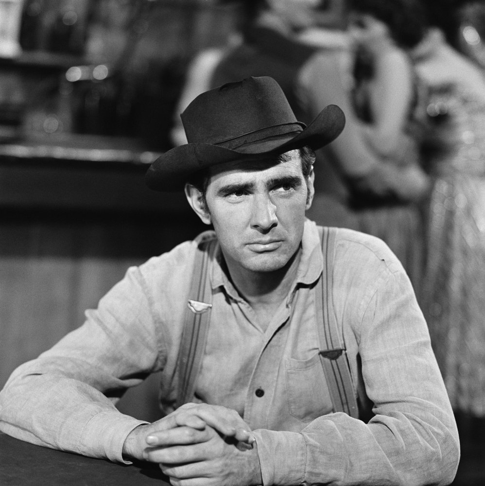 Dennis Weaver