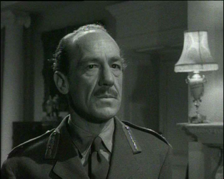 Michael Hordern