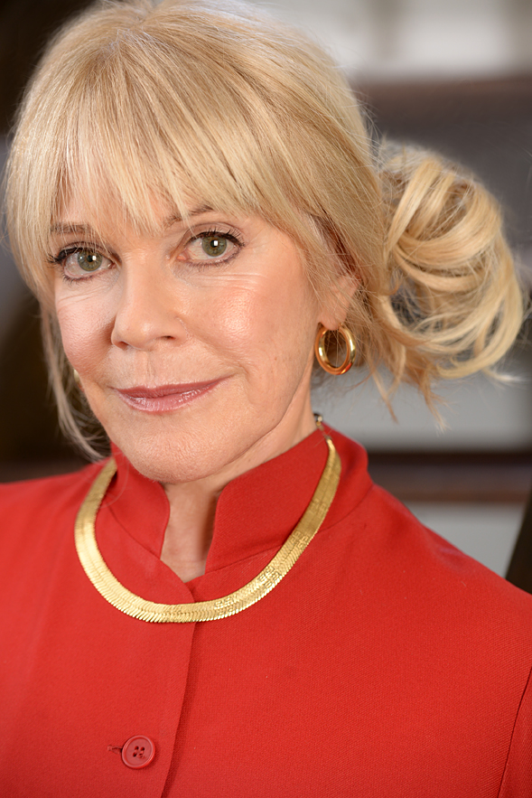 Julie Cobb